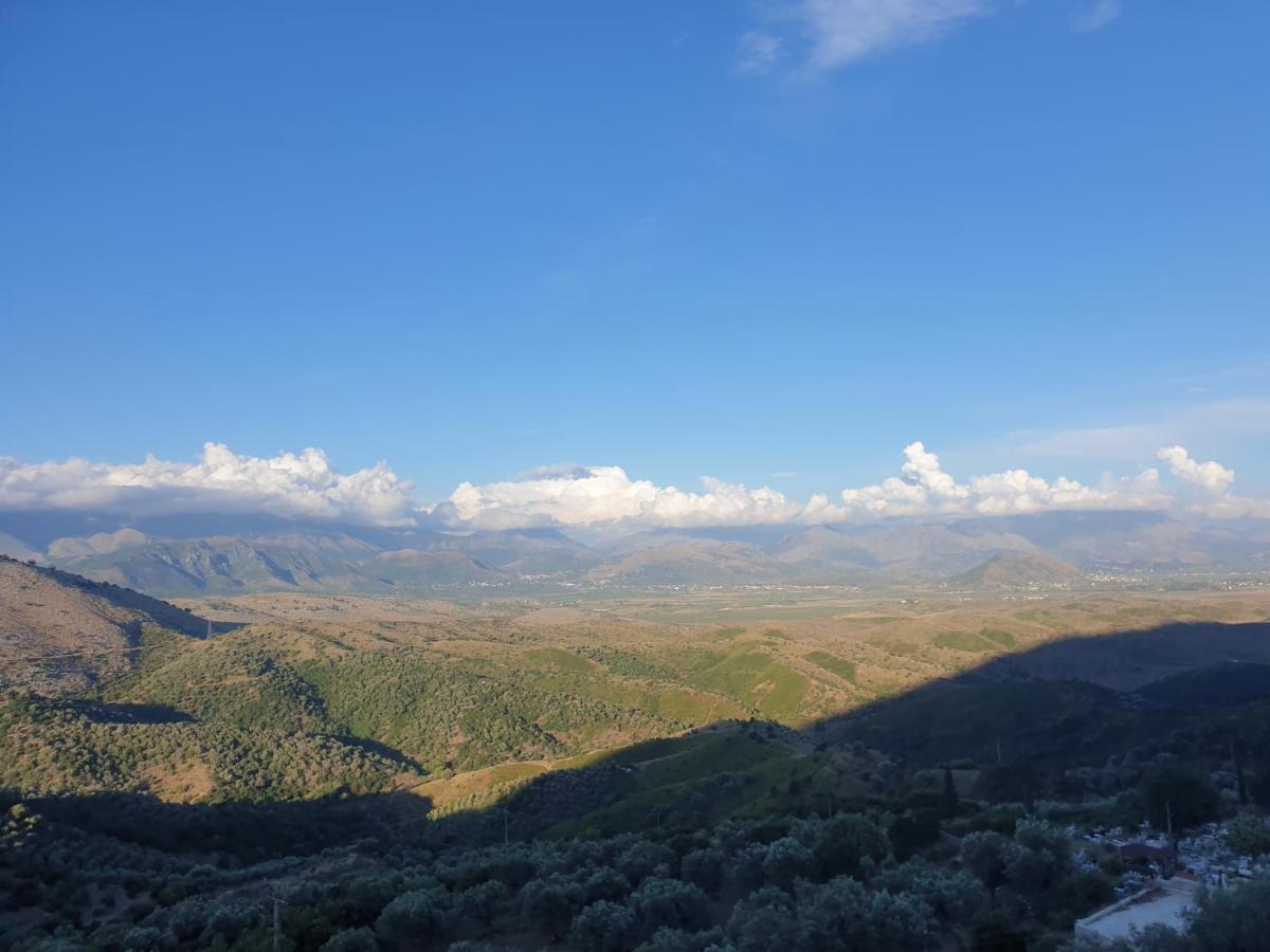 Sarandë Rosemary Houseゲストハウス エクステリア 写真