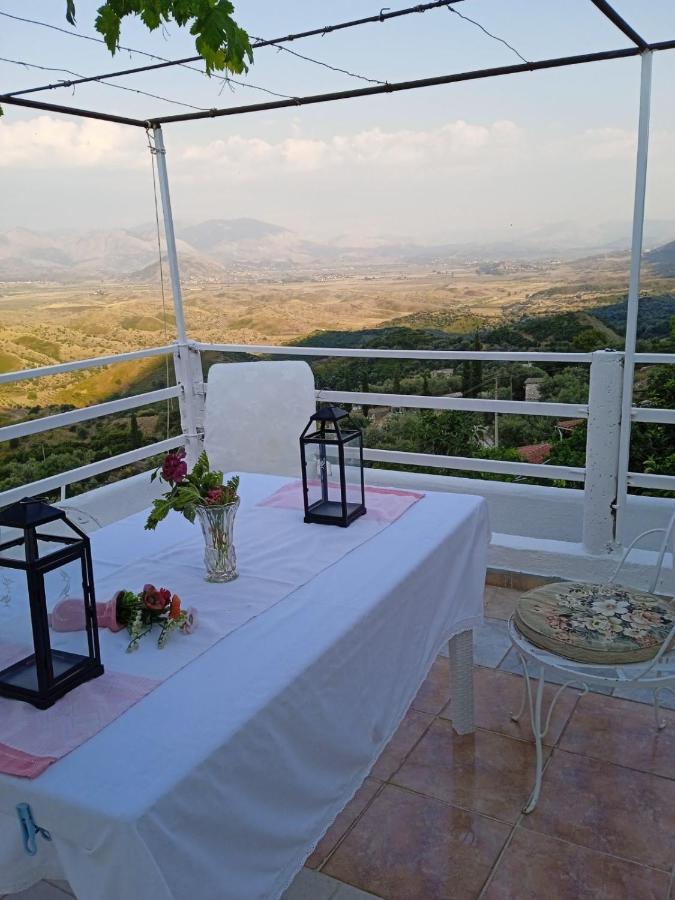 Sarandë Rosemary Houseゲストハウス エクステリア 写真