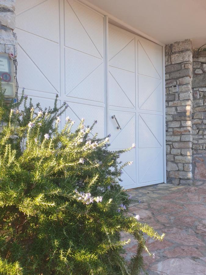 Sarandë Rosemary Houseゲストハウス エクステリア 写真